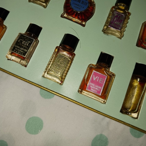 NEW!! Vintage Jolis Parfums Paris (Sample Set, 21ct) - Picture 11 of 12
